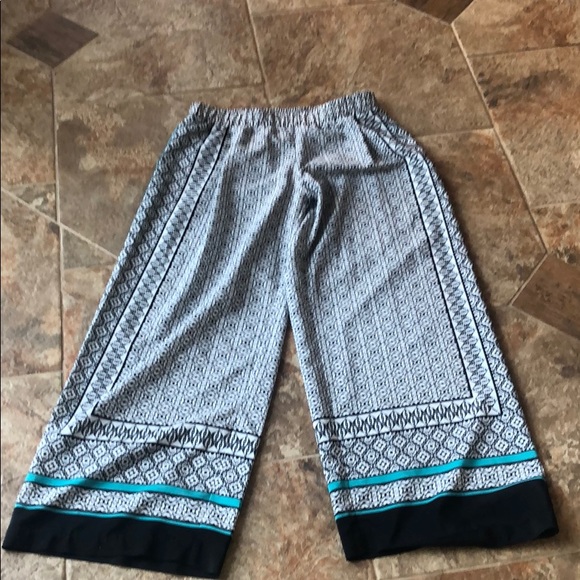 Liz Claiborne Pants - Size Medium Liz Clairborne Palazzo